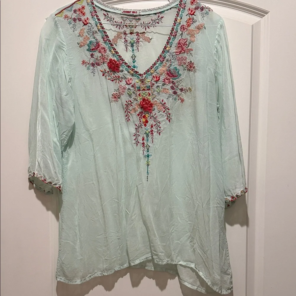 Johnny Was Mint Green Embroidered V-Neck Tunic - Picture 1 of 4